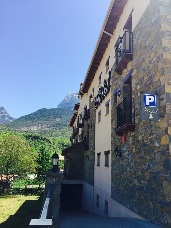 Hotel Arnal Escalona  Exterior photo